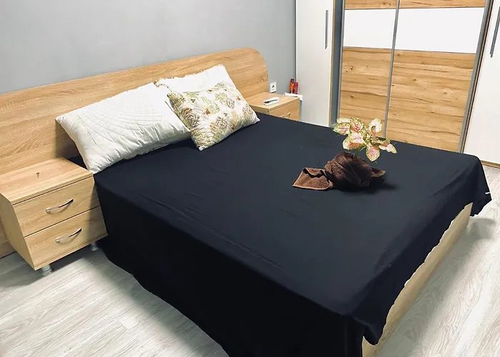 Vanilla Ice Apartment