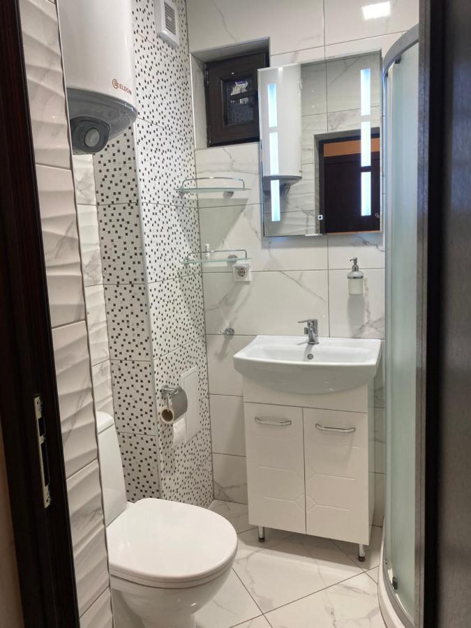 Vanilla Ice Apartment *